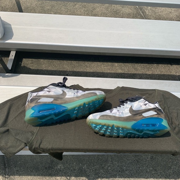 Nike Air Max 90 Ice Wolf Grey (Sz 9 in men) - Picture 6 of 12